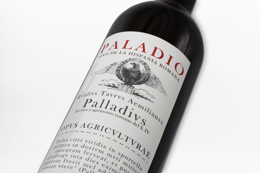Paladio, uno de los originales vinos romanos que está reconstruyendo el arqueólogo Manuel Bejar. Foto: Cedida por Vinos Baética