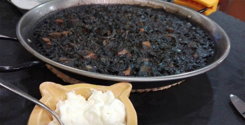 El arroz negro del restaurante Calamar