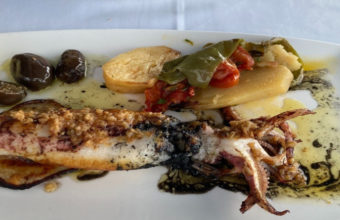 El calamar a la plancha del Restaurante Francisco La Fontanilla