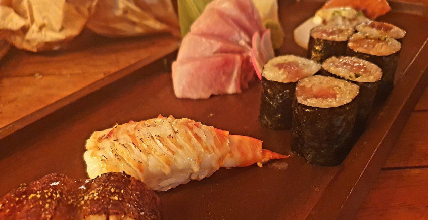 El sushi de Ajedrez Beach Club
