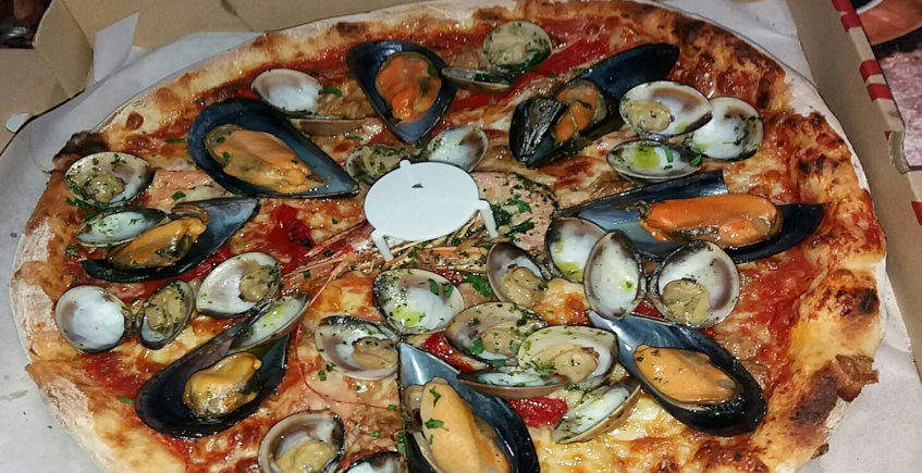 La pizza Fruti de Mare de Zafferano Pizzería Restaurante