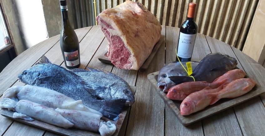 Carnes y pescados elaborados al gusto en Sonámbulo de Cádiz