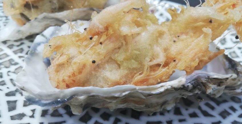 Ostiones en tempura de camarones de Venta Melchor de Conil
