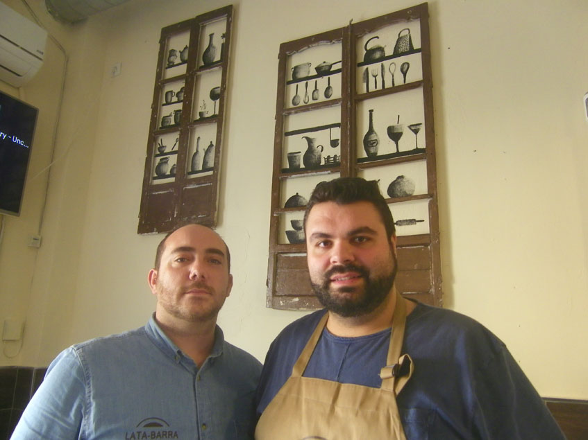 Antonio Monje y José Alberto Muñoz, los impulsores de Lata-barra. Foto: Cosasdecome
