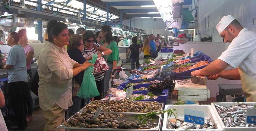Los mercados de Jerez, San Fernando y La Línea, candidatos a vender a través de internet