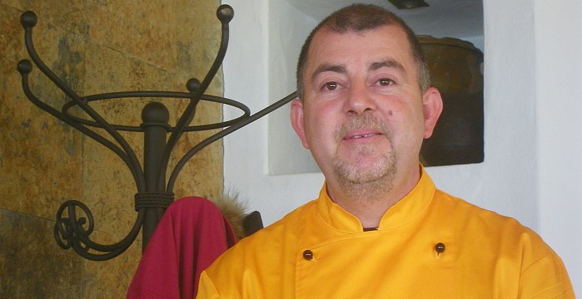 El cocinero José Sánchez crea un obrador para elaborar platos por encargo para restaurantes