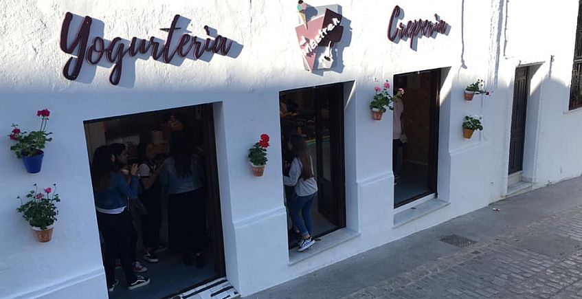 El Mastren abre una yogurtería y crepería en la calle Corredera