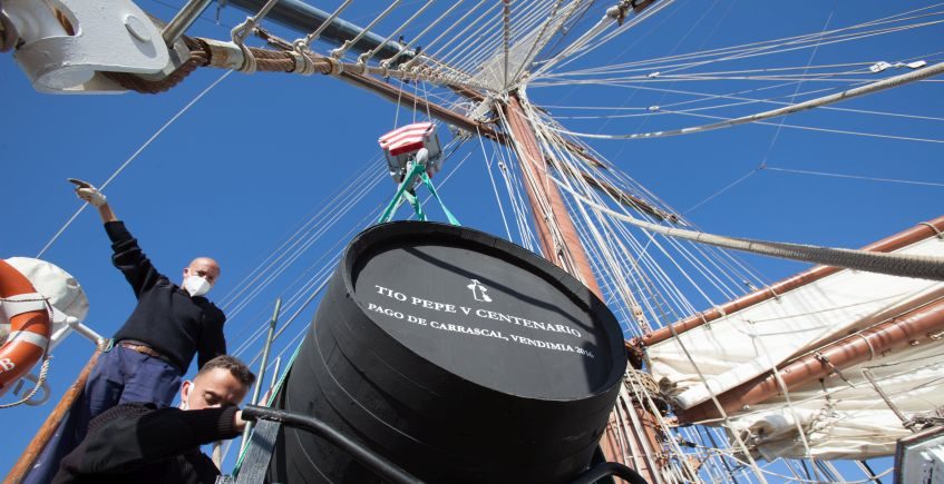 Tío Pepe recorrerá el mundo a bordo del Juan Sebastián de Elcano