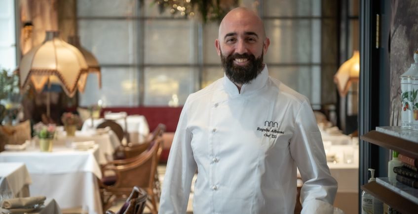 El restaurante jerezano T22 renueva su oferta con la llegada del cocinero Rogelio Albusac