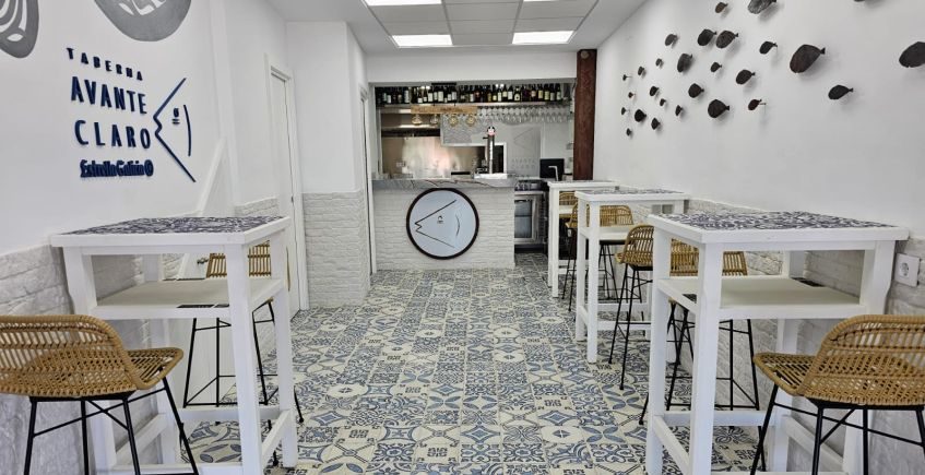 El restaurante Avante Claro de Sanlúcar abre taberna en Bajo de Guía