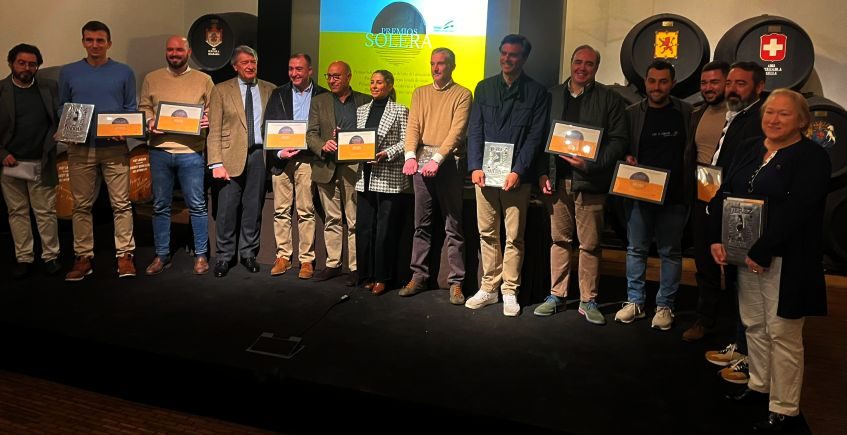 El Faro de El Puerto obtiene por tercera vez el premio Solera a la mejor carta de vinos de la provincia de Cádiz