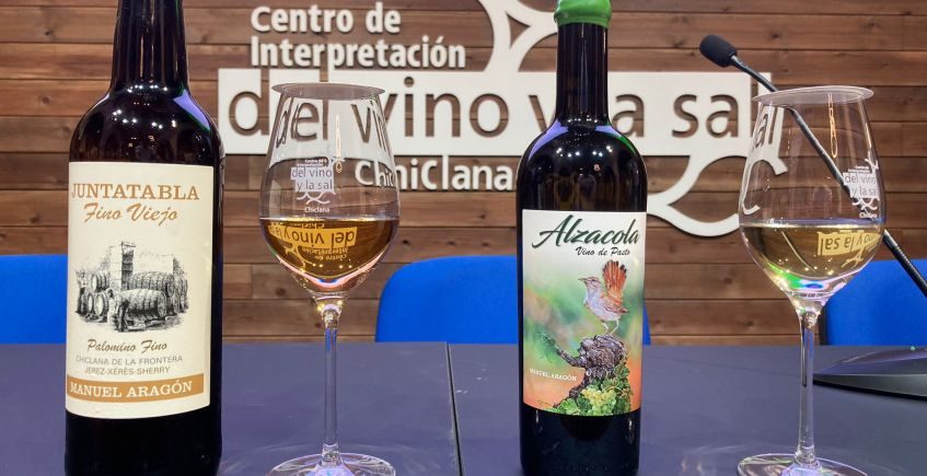 Alzacola y Juntatabla, los dos nuevos vinos de la Bodega Manuel Aragón de Chiclana