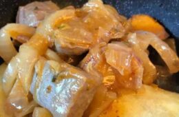 El atún, protagonista del menú degustación Bar de Carlos de La Línea
